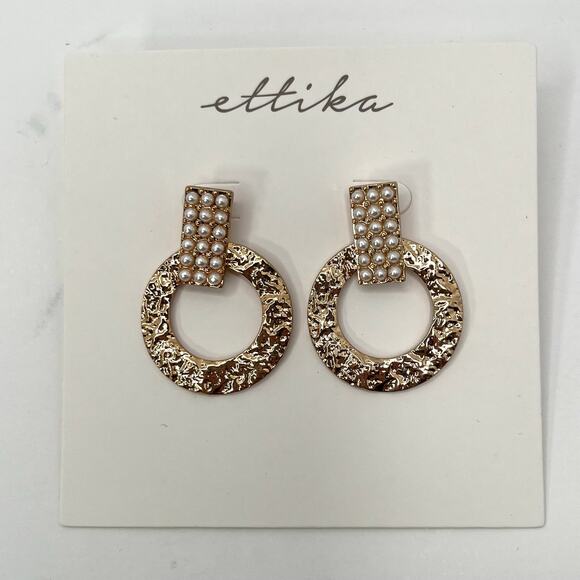 Ettika Fashion Jewelry Gold Round Flat Pearls Pierced Earrings GTE3712 NWT - Picture 2 of 4